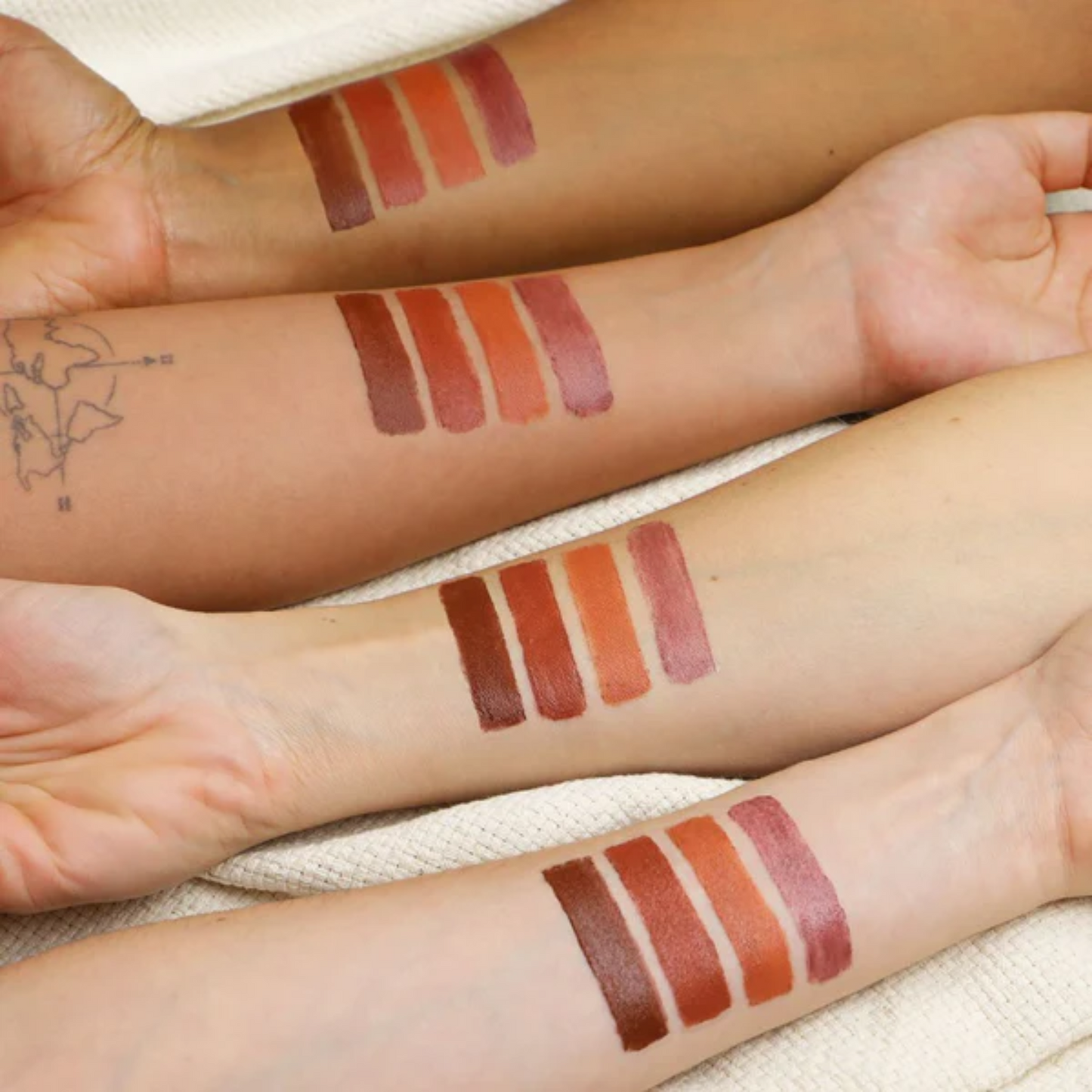 Lipstick without titanium dioxide