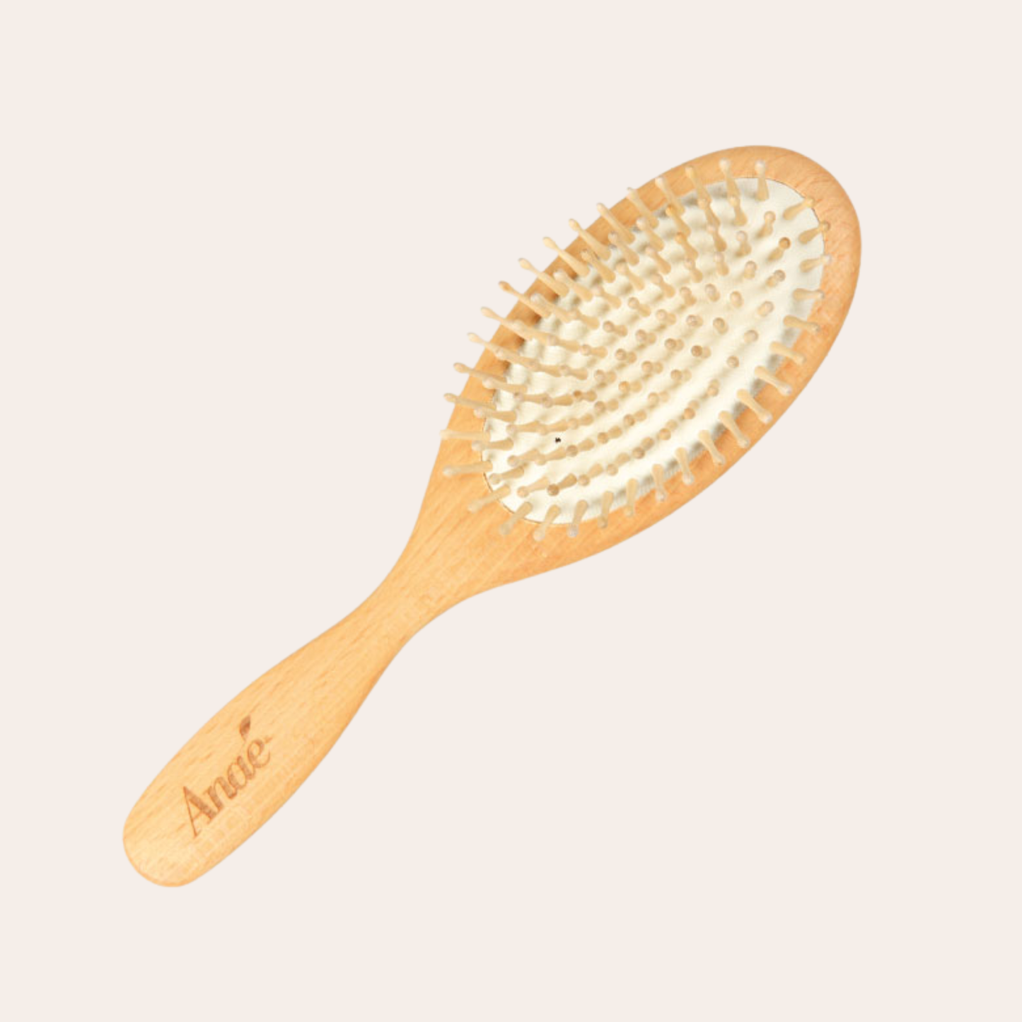 Flat brush with wooden pins